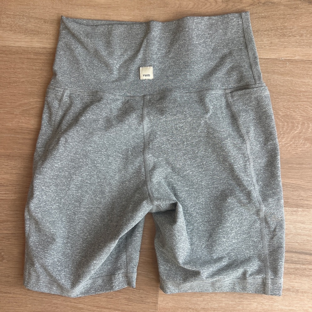 VUORI biker shorts